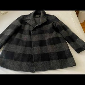 Chic Theory Wool Cashmere Coat. Mint condition. Sz S. Black/grey.